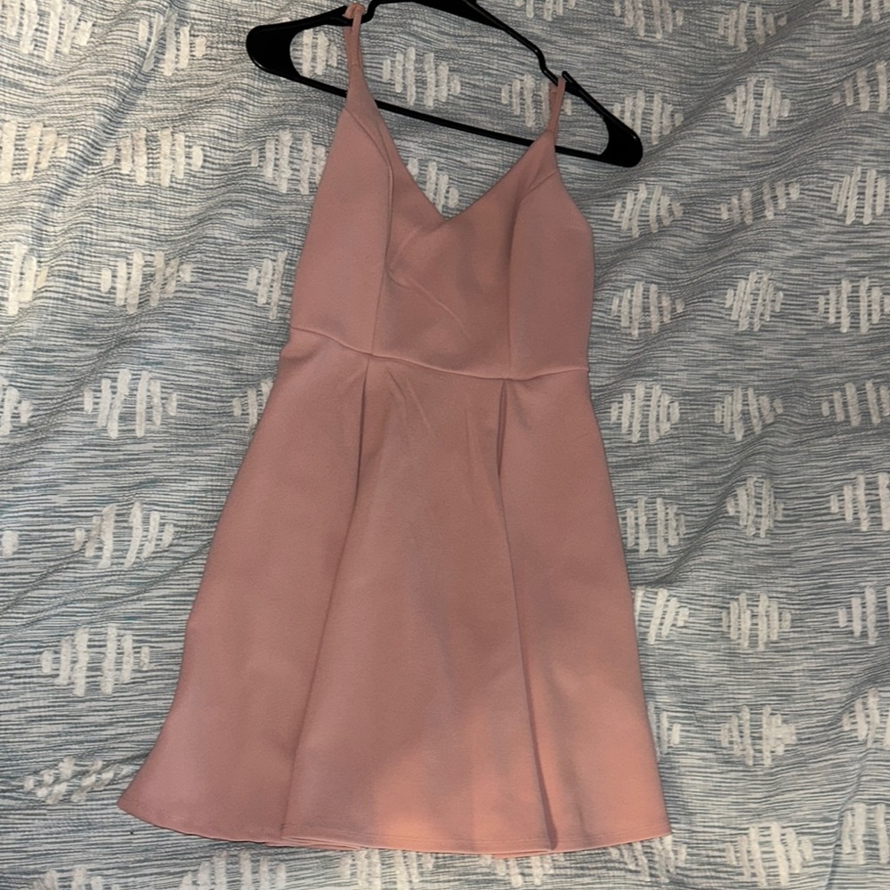 Elegant Pink Sleeveless Dress